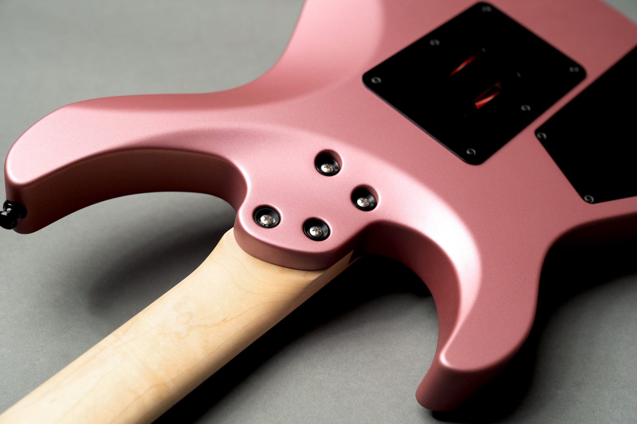 yamaha-guitar-development-yamaha-guitar-development-custom-shop
